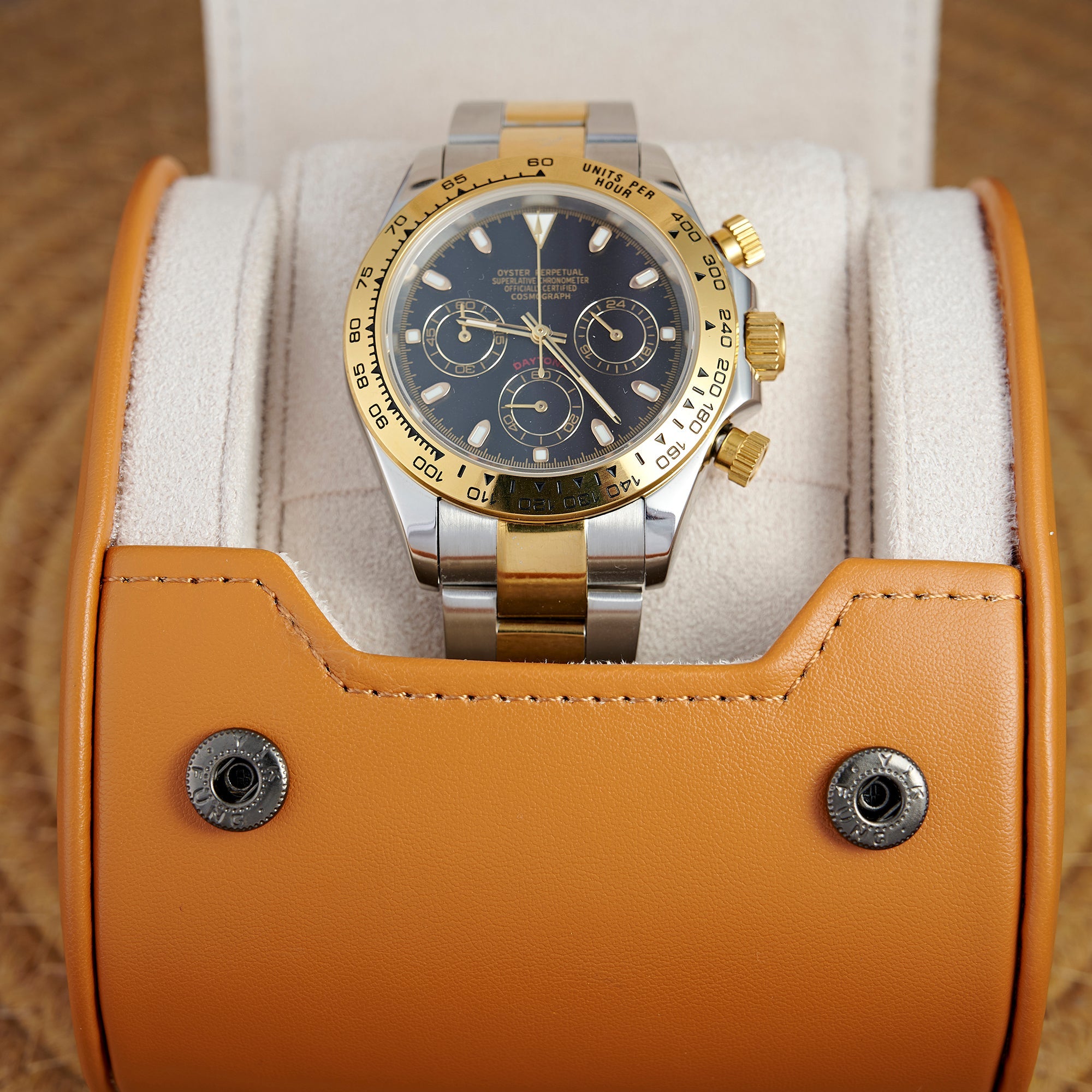 SEITONA SILVER AND GOLD