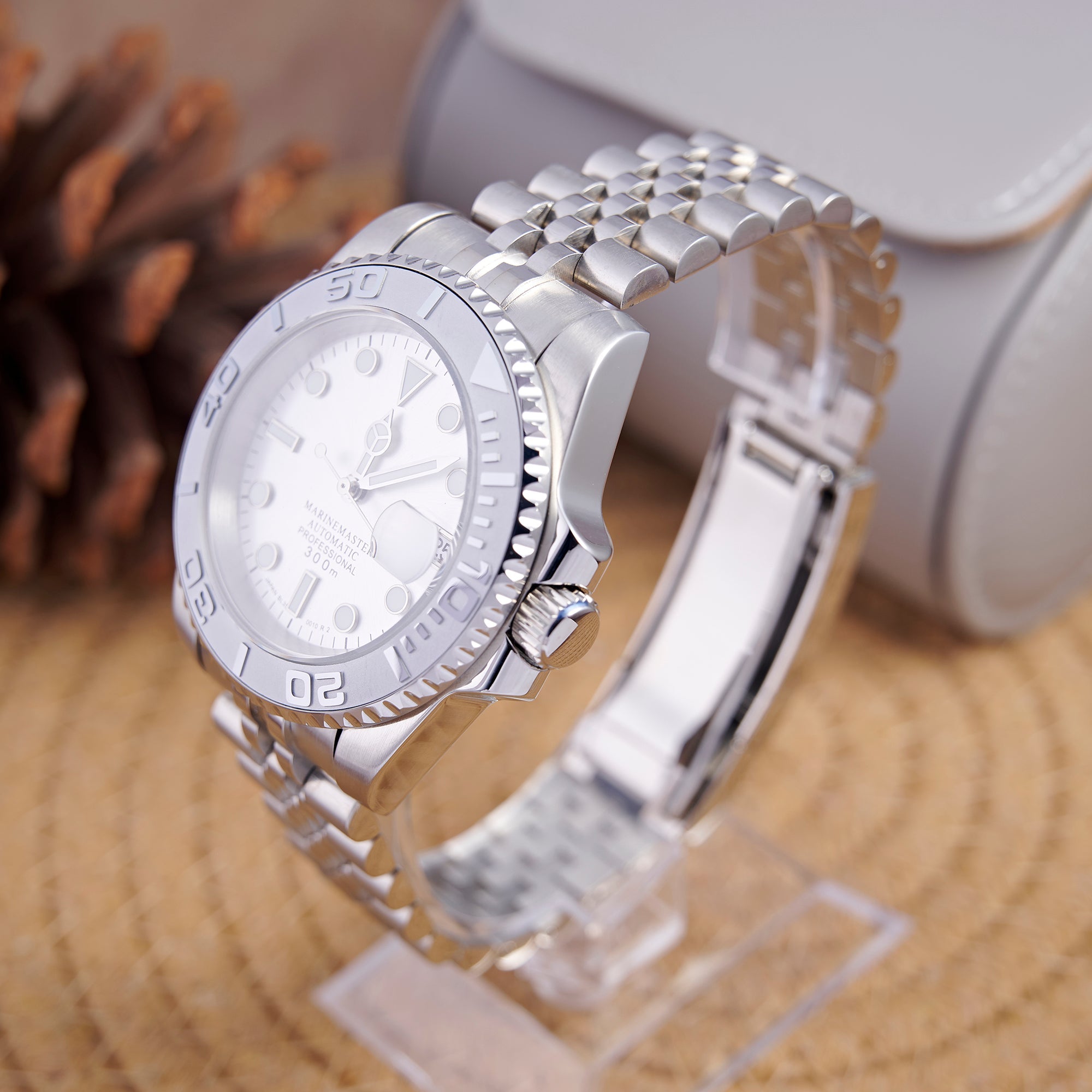 SEIKOMARINER MASTER WHITE
