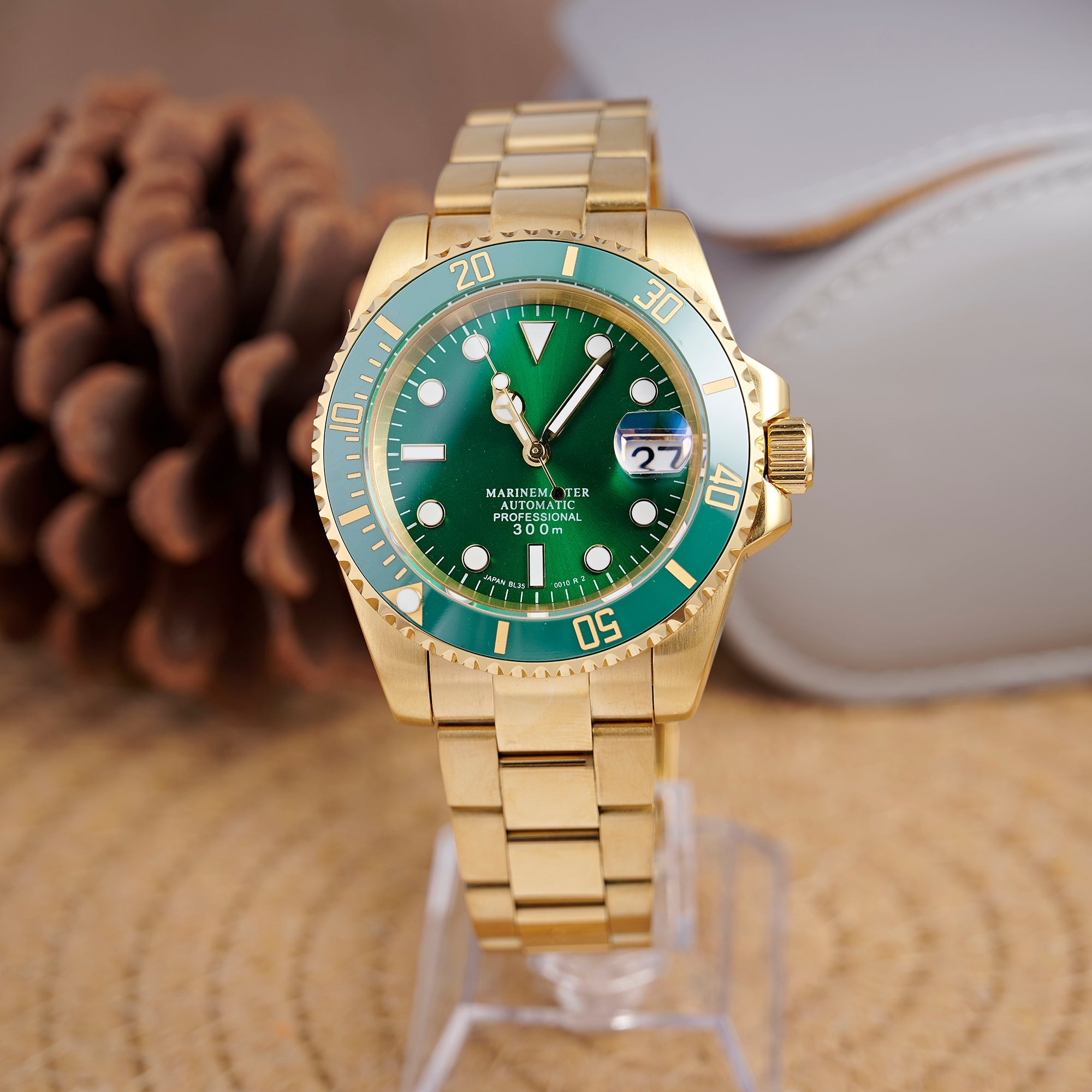 SEIKOMARINER MASTER GOLD AND GREEN