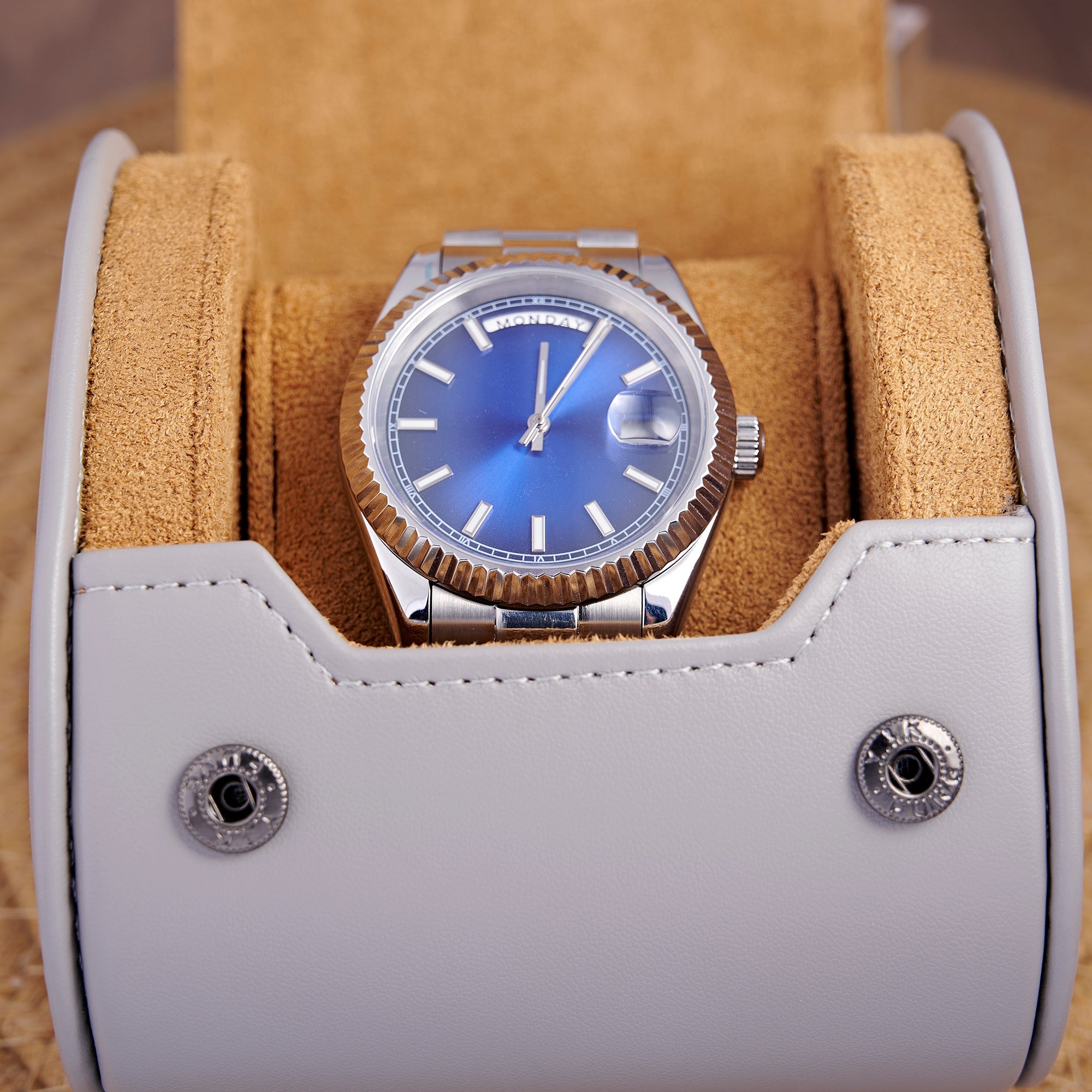 SEIKODAY DATE DARK BLUE