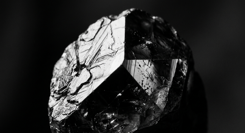 Sapphire crystal